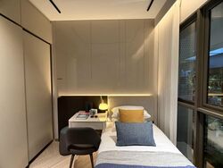 River Modern (D9), Apartment #528470611
